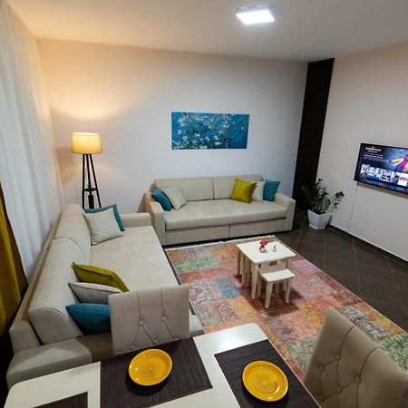 Tirana Contact Apartment Zewnętrze zdjęcie