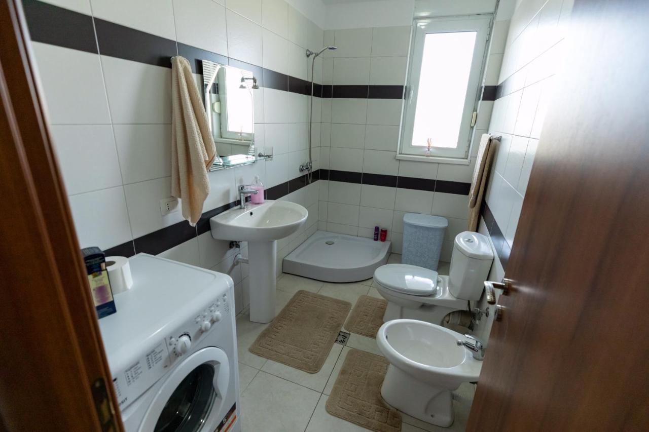 Tirana Contact Apartment Zewnętrze zdjęcie